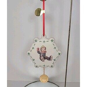 2010 M.J Hummel Skater In Stride Annual Ornament Porcelain Christmas W/box
